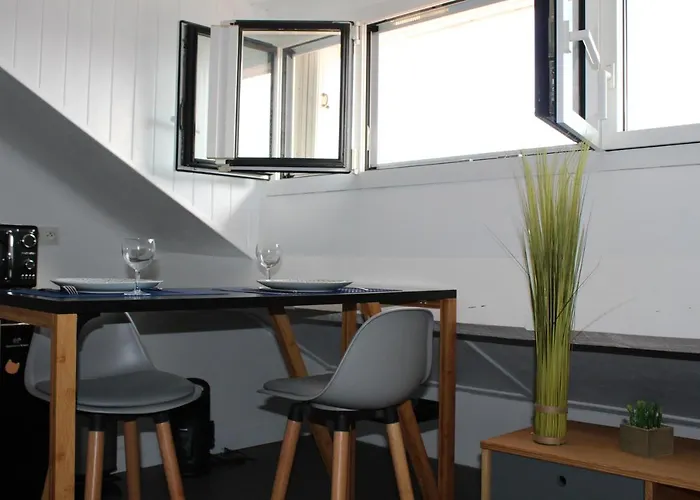 Hyper Centre Avec Vue Sur Les Pyrenees Appartement *
